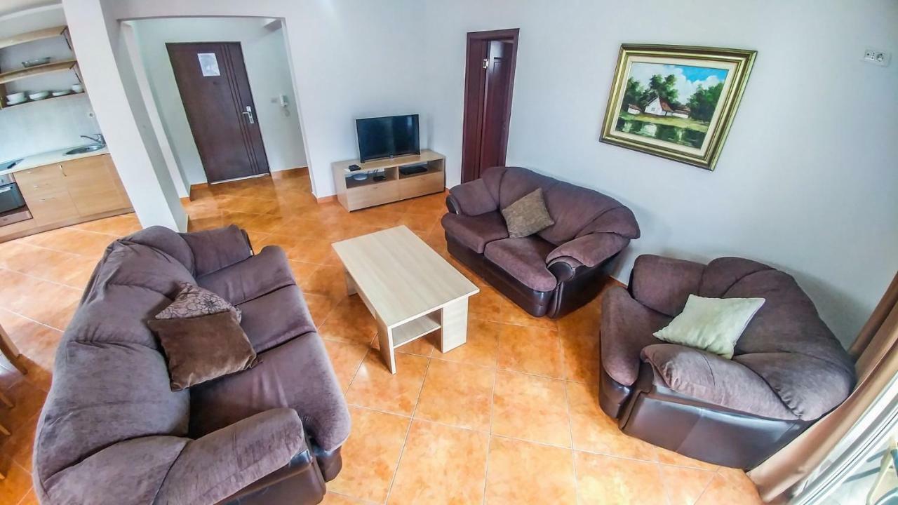 Franeta Apartment